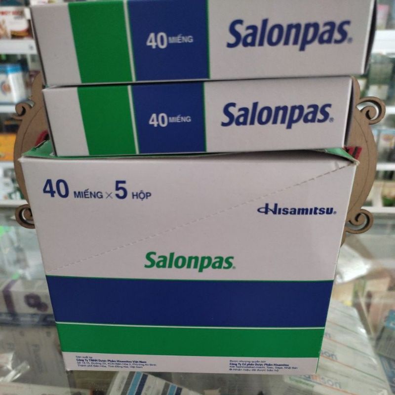 Cao dán giảm đau Salonpas