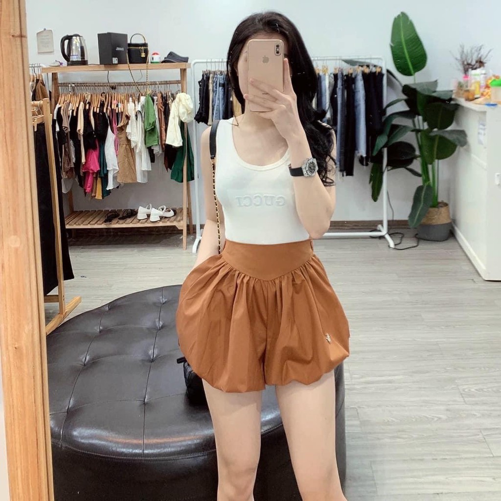 Quần sooc bồng tag ong siêu xinh