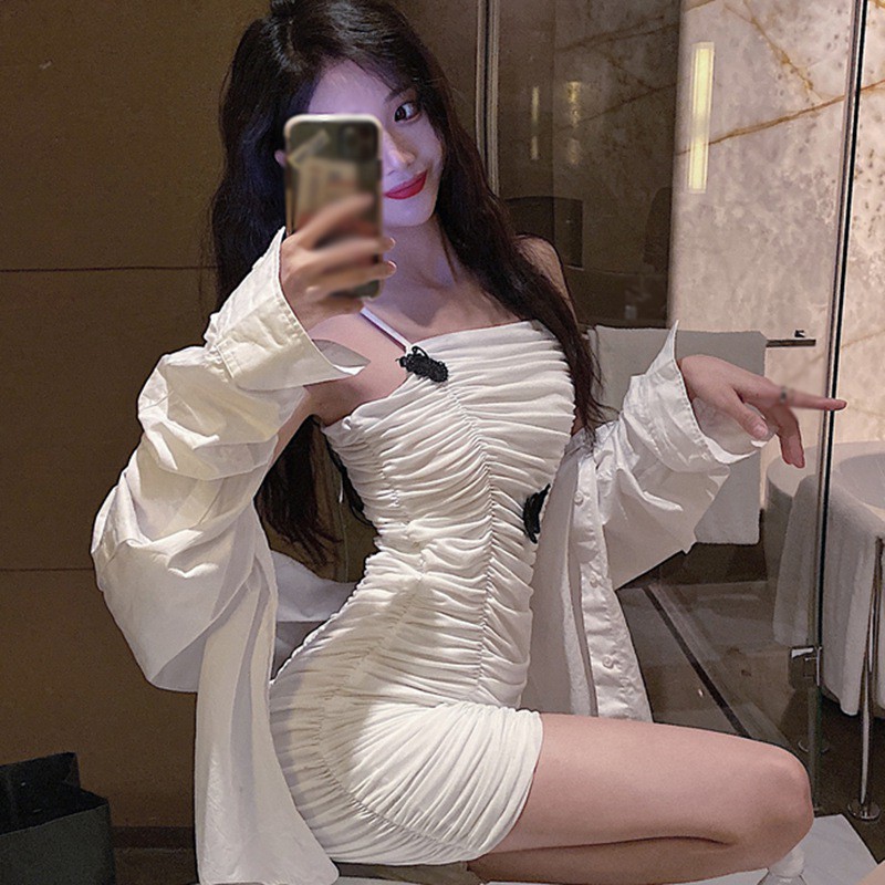 BUTTERFLY Đầm Sát Nách Hoạ Tiết Bướm Ngọt Ngào Phong Cách Hàn Quốc