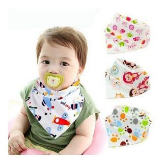 Khăn yếm xô 4 lớp cho bé (có cúc bấm)