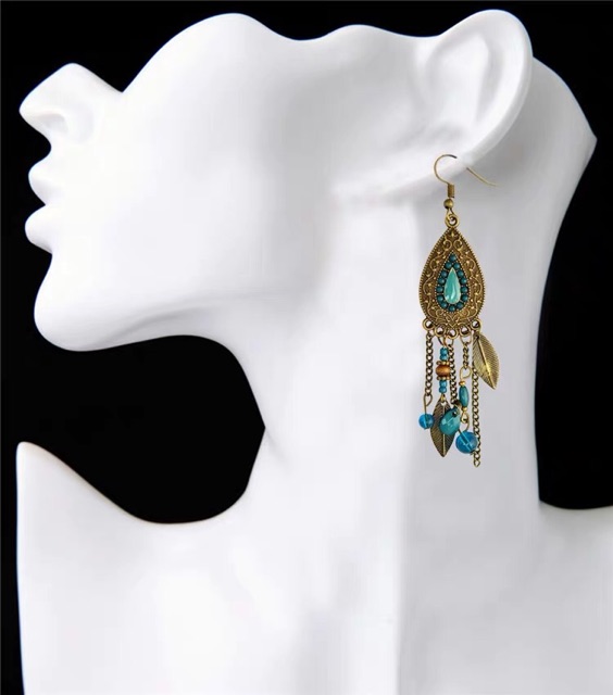 Khuyên tai bohemian - Hoa tai du mục