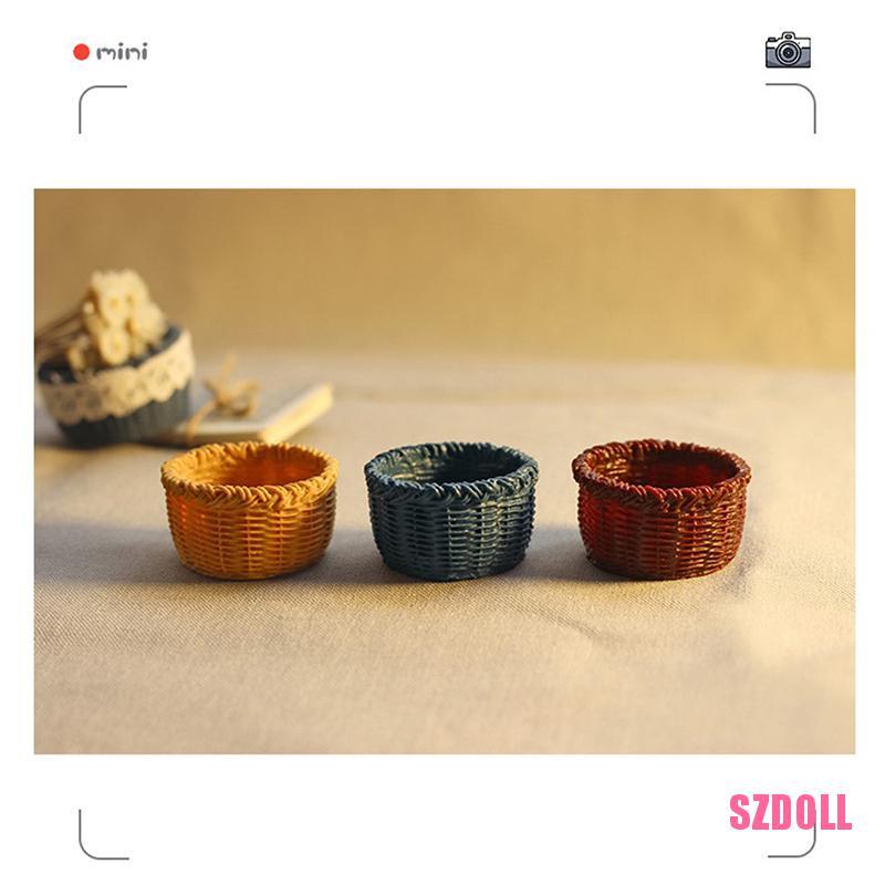 Mô Hình Giỏ Nhựa Mini Trang Trí Nhà Búp Bê 1/6 1/12