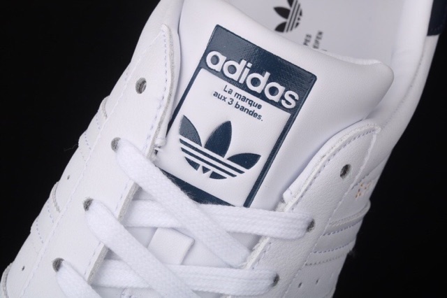 Giày Adidas Superstar Star trắng gót đen mũi sò