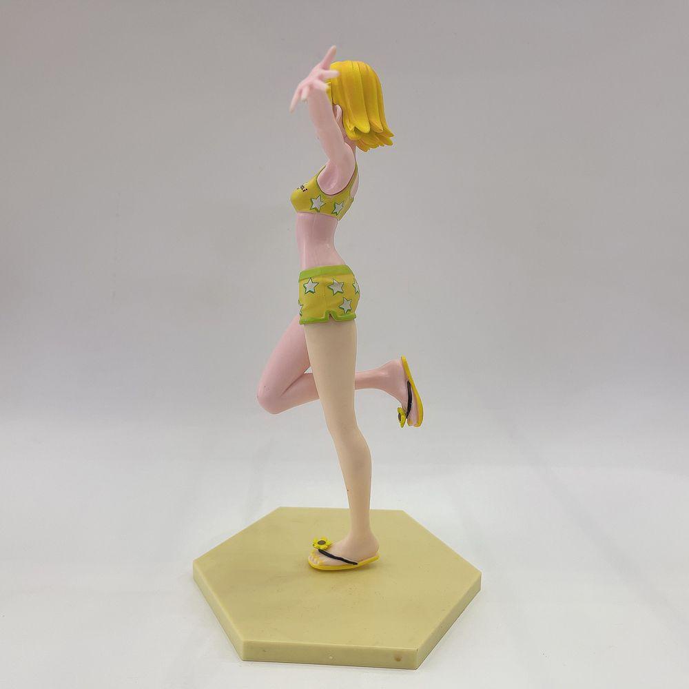 Mô Hình Ca Sĩ Ảo PATRICIA 22CM Tai Thỏ Bằng PVC Trang Trí