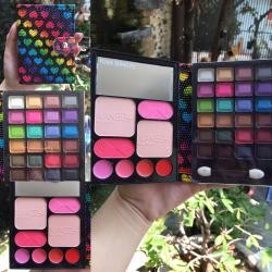 KIT BÓP TRANG ĐIỂM