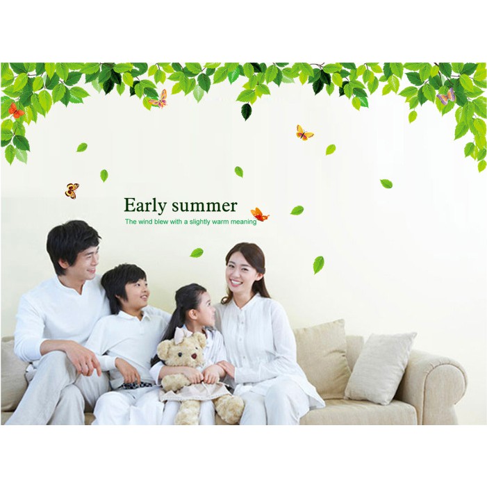 Decal trang trí tường Lá Rơi cùng Bướm