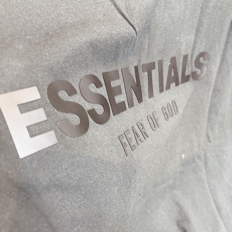 ⚡️[CHỈ 1 NGÀY] - Áo Polo FEAR OF GOD ESSENTIALS 3D silicon SS21 (Black/Stretch Limo), áo polo FOG | BigBuy360 - bigbuy360.vn