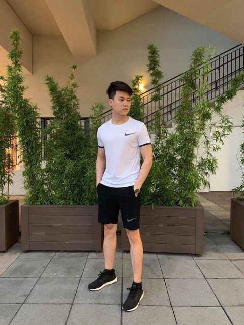 Bộ nam trẻ trung size từ 45 kg tới 75kg | BigBuy360 - bigbuy360.vn