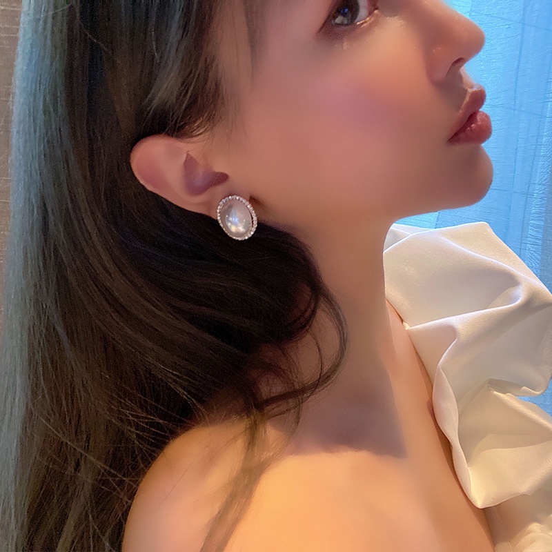 Bông Tai Đính Ngọc Trai Cao Cấp Thời Trang Theo Phong Cách Retro