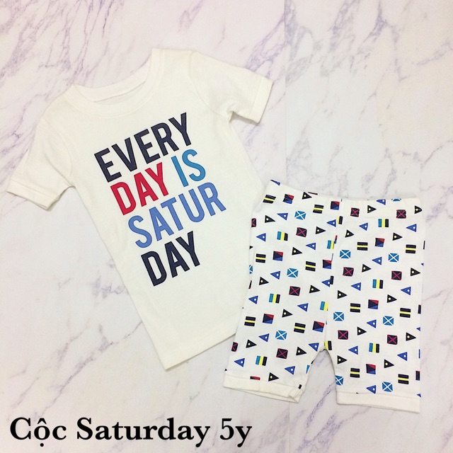 Bộ quần áo cộc Old Navy