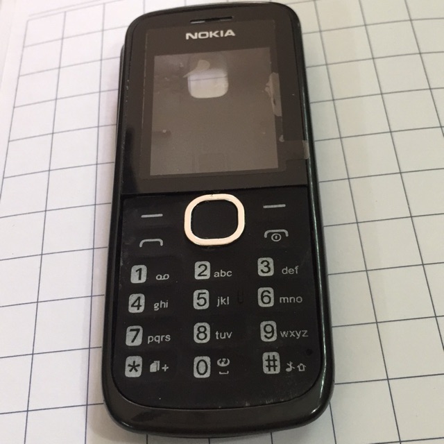 Vỏ nokia 110 kèm phím đủ màu.