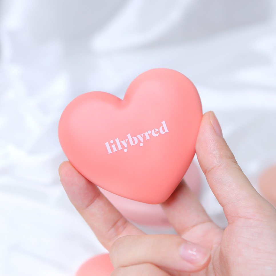 Phấn má hồng trái tim LilybyRed Love Beam Cheek Blusher 4.7g
