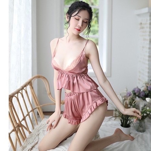 Đồ Ngủ Sexy 2 Dây Phối Ren Ngực Gợi Cảm Kèm Quần Đùi Bèo Lụa Satin Quyến Rũ Mềm Mại Thoáng Mát Freesize - CN008 CINY | BigBuy360 - bigbuy360.vn