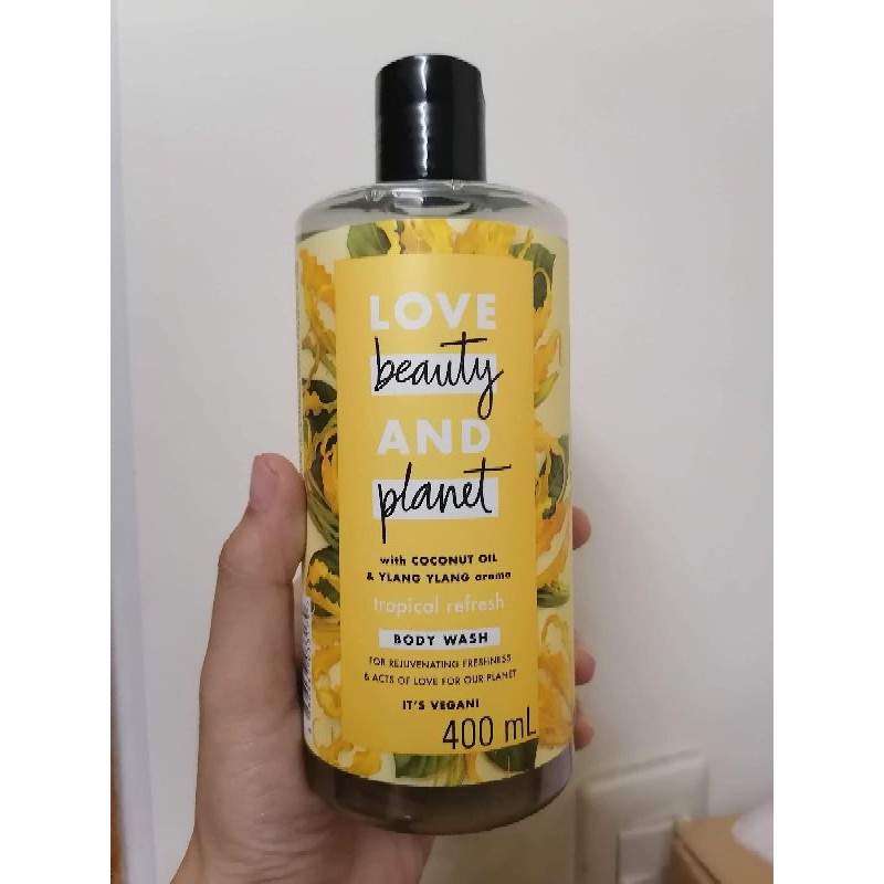 Sữa tắm Love Beauty and Planet 400ml loại dưỡng ẩm