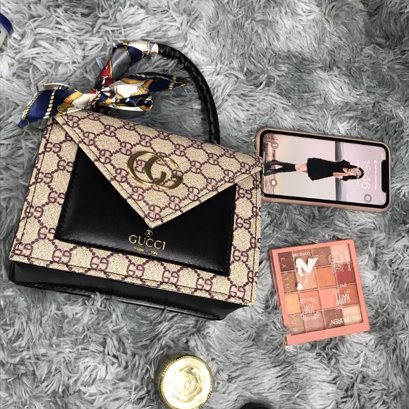 Túi Xách Nữ Da Phong Cách Trẻ Trung Tặng Kem Khăn