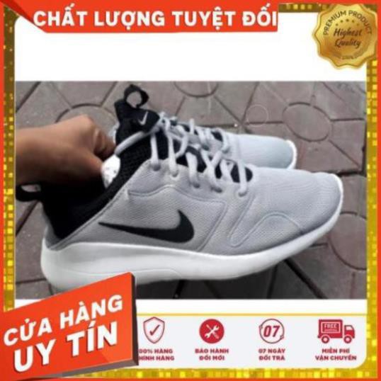 salle [Real] Ả𝐍𝐇 𝐓𝐇Ậ𝐓 𝐒𝐈Ê𝐔 𝐒𝐀𝐋𝐄 Giày nike 2hand chính hãng giá rẻ nhất mới 99% Siêu Bền Tốt Nhất . " . .