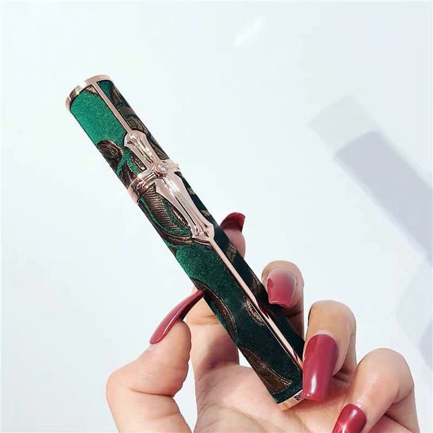 Mascara HOJO PEACOCK Limited,Cổ Trang,Siêu Đẹp,Đầu Chuốt Nhỏ,Thưa,Giúp Mi Của Nàng Trở Nên Công Vút,Sắc Sảo,Không Lem.