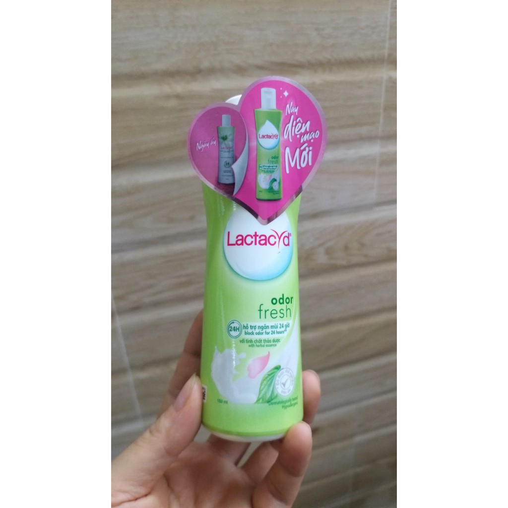 Dung dịch vệ sinh phụ nữ Lactacyd 150ml