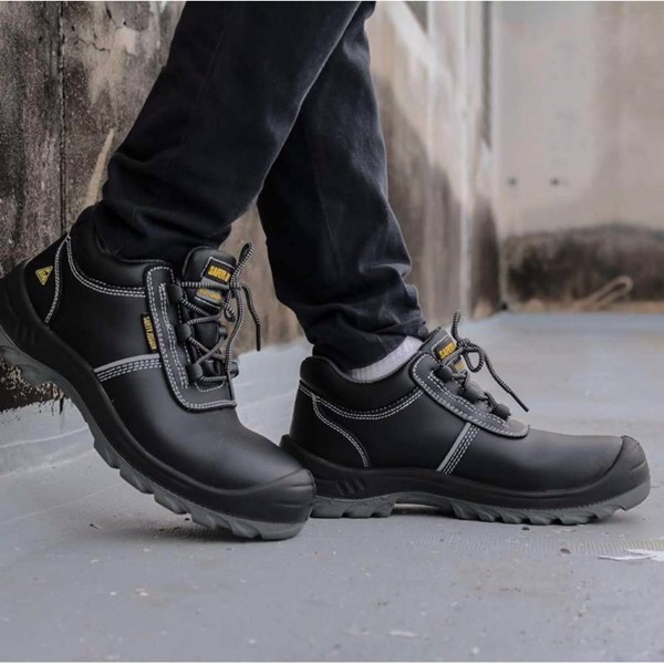Giày Bảo Hộ Đi Công Trường Jogger Aura S3