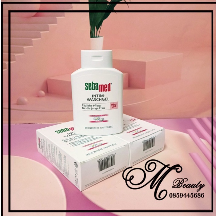 - Dung dịch vệ sinh phụ nữ Sebamed - pH 3,8