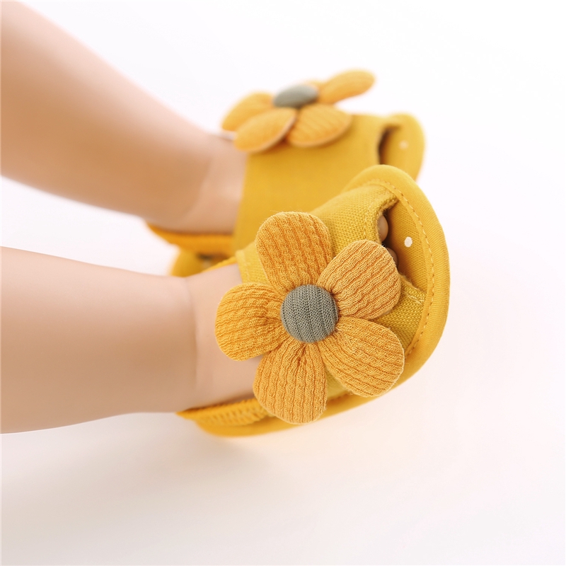 Giày Sandal Đính Hoa Xinh Xắn Cho Bé Gái