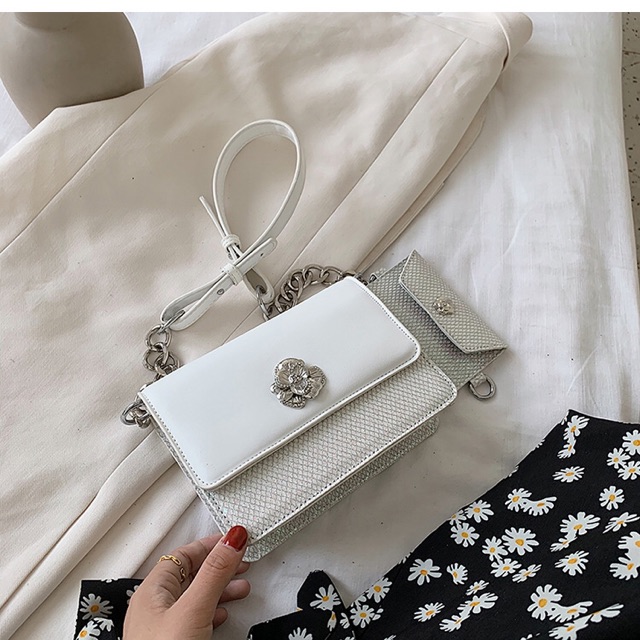 Túi đeo chéo khoá hoa kèm ví nhỏ xinh