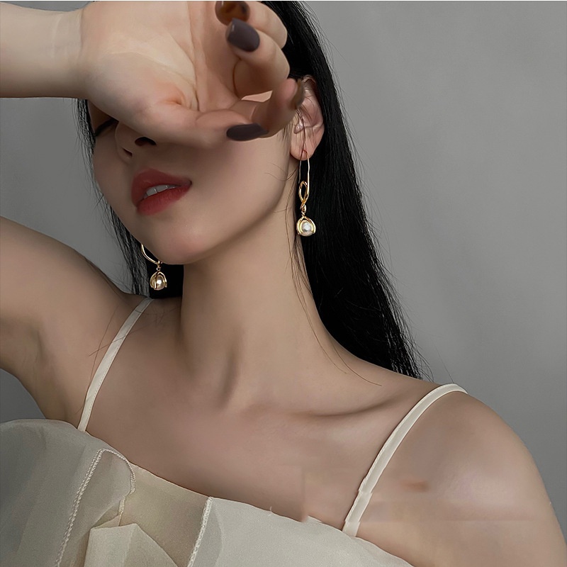 Khuyên tai 19A1576 dạng xoắn phối ngọc trai sang trọng cổ điển cá tính đơn giản hợp thời trang