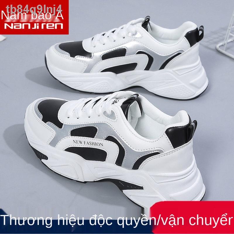 (Giá Hủy Diệt)Giày nữ mùa thu và đông 2021 phong cách mới thể thao học sinh cấp 2 3 tất cả các kết hợp cũ thường nhẹ