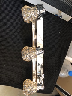 Đèn soi tranh 3 bóng