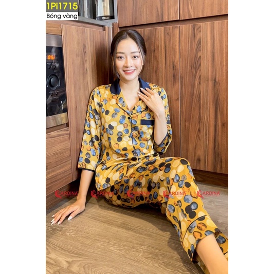 Đồ bộ PIJAMA tay lỡ hoạ tiết CARDINA co giãn nhẹ. Chất liệu Satin lụa Nhật cao cấp