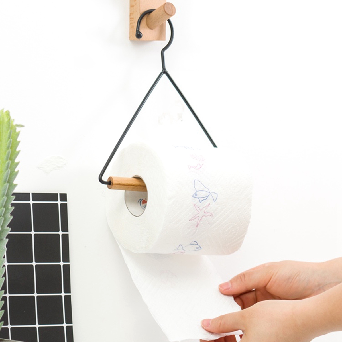 Giá Treo Cuộn Giấy Vệ Sinh Đa Năng