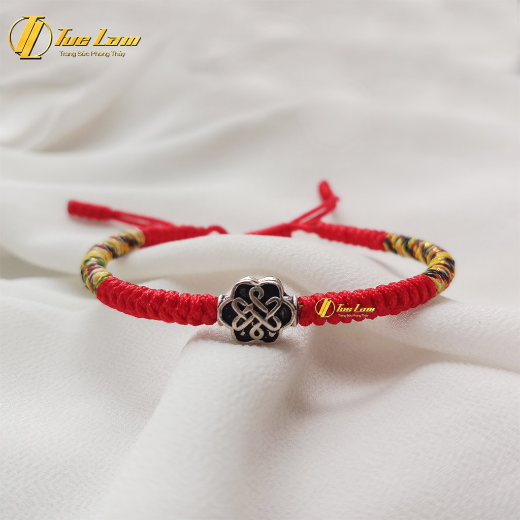 Vòng tay chỉ đỏ may mắn bện handmade charm bạc cát tường bình an may mắn - Tuệ Lâm