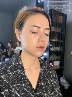 kem nền collagen