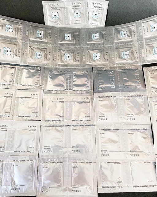 Dưỡng trắng và chữa trị lão hoá.