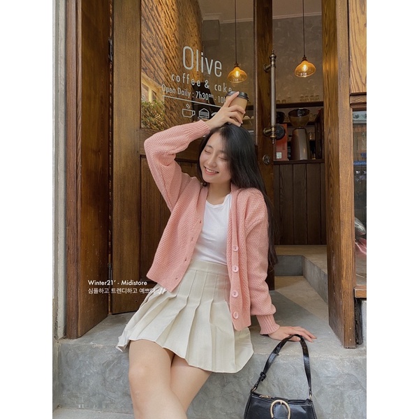 Áo Cardigan len cúc 1 màu (Ảnh/Video tự chụp)