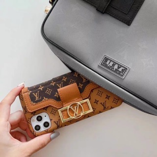 Case LV ví xịn sò