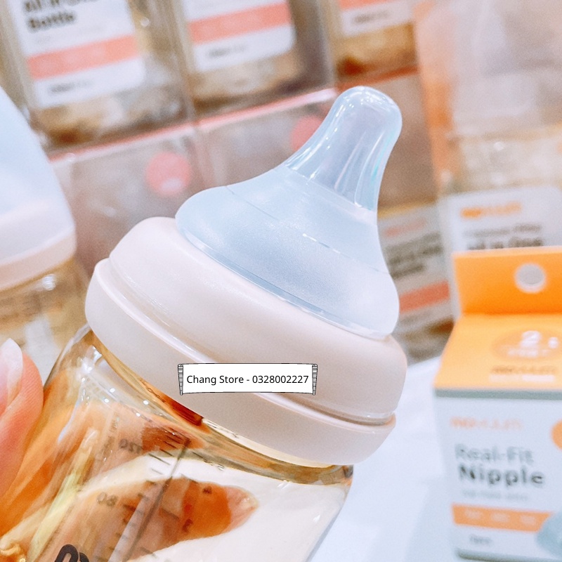 Bình Sữa Moyuum Hàn Quốc Kèm Núm Siêu Mềm Cho Bé 170ml/ 270ml