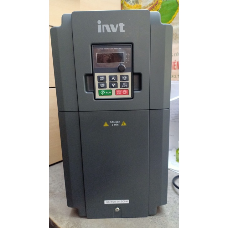 Biến Tần INVT 15KW/380V bơm năng lượng mặt trời .
