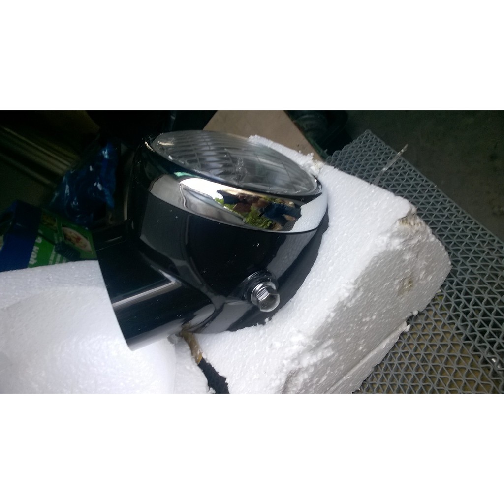 Gáo+chóa kính đèn thái  honda 67-nhựa đen