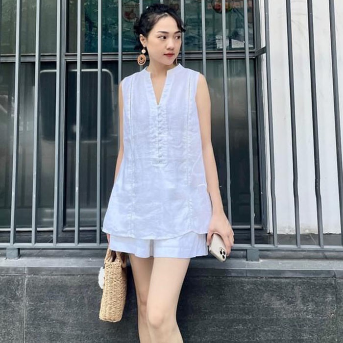 Set bộ linen tưng Premium áo cổ tầu phát V kèm quần short cao cấp sang trọng, thời trang phong cách trẻ - Trắng