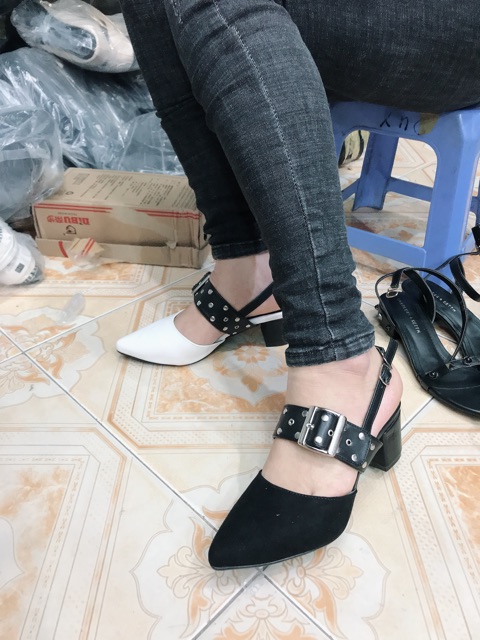 Xandan hở gót