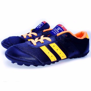 Giày Đá Bóng Vải CP004C