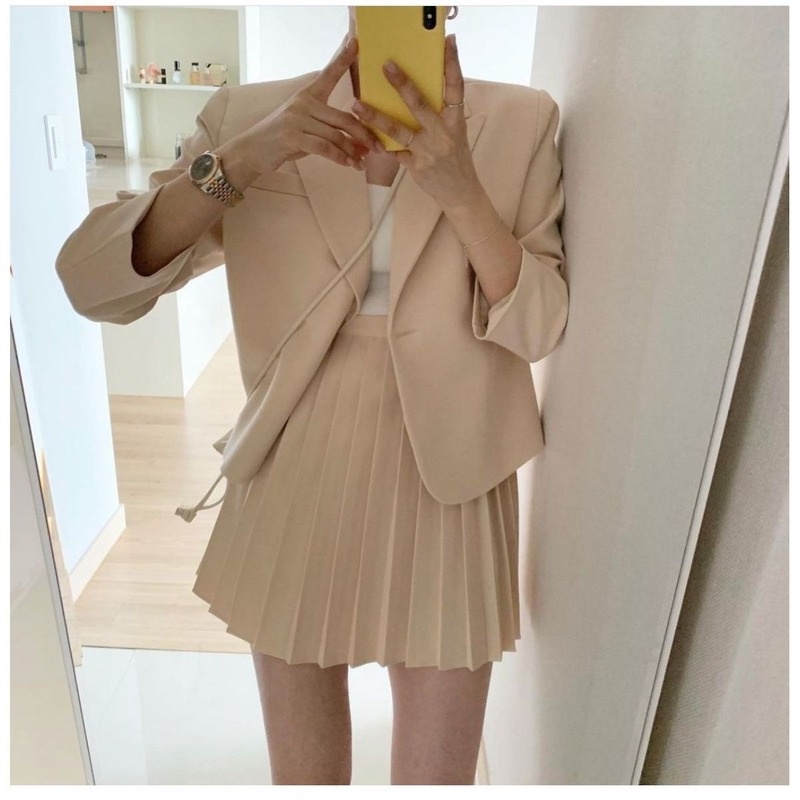 Set Áo Khoác Và Chân Váy Xếp Ly Phong Cách Hàn Quốc Hàng Mới Cho Nữ