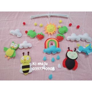 Treo nôi vườn dâu cho bé + 3 con thú