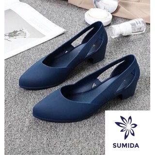 Giầy nhựa nữ đi mưa đế xuồng có gót thoáng 2 bên bít mũi trơn 1 mầu đẹp GNN17