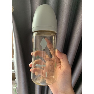 bình sữa HQ Moyuum 270ml