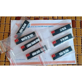 Biển tên cài áo - Biển tên công ty, nhà hàng, quán ăn đặt sản xuất theo yêu cầu