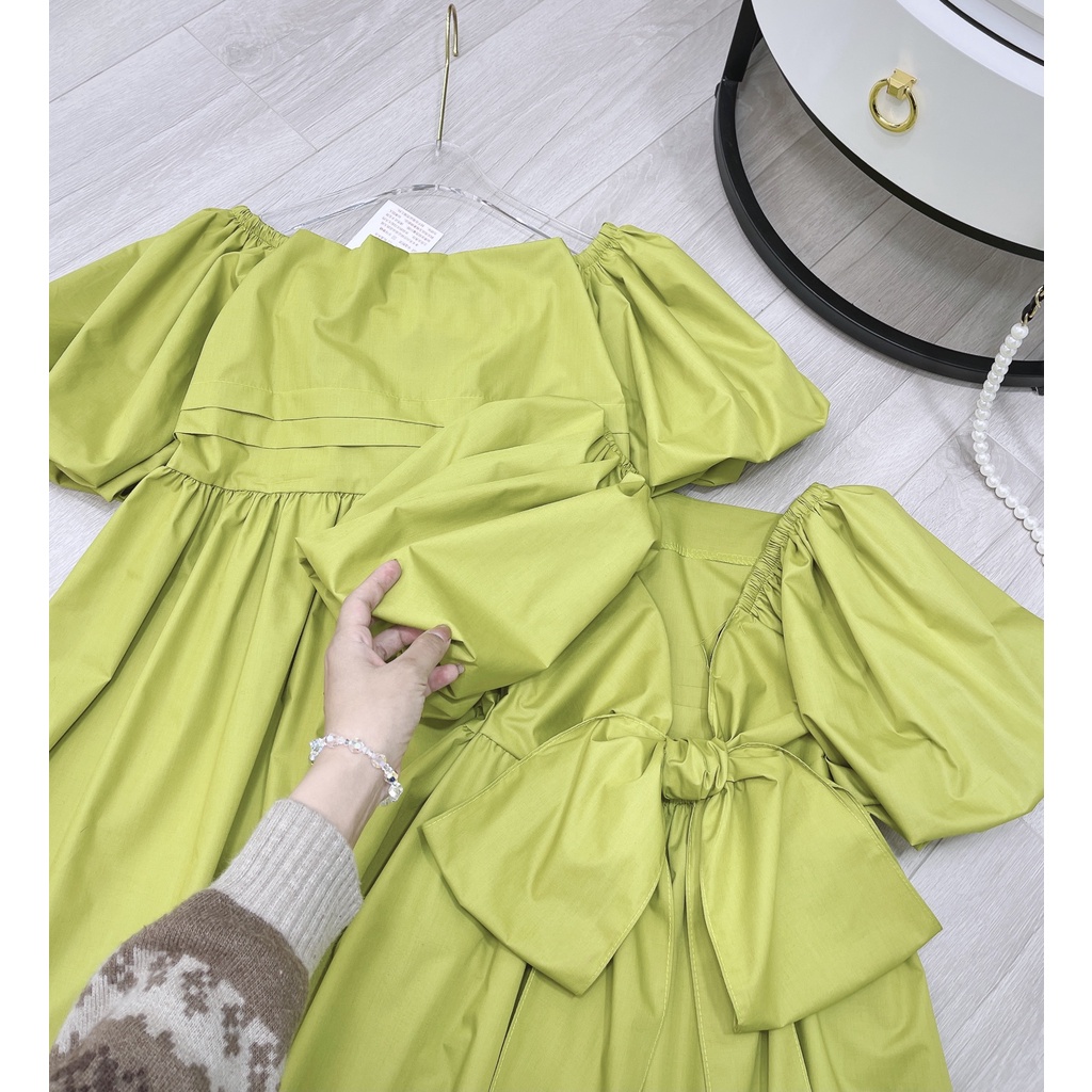 Váy babydoll Xanh cốm thắt nơ sau lưng cổ Vuông tay bồng dáng xòe hàng thiết kế sang chảnh dễ thương | BigBuy360 - bigbuy360.vn