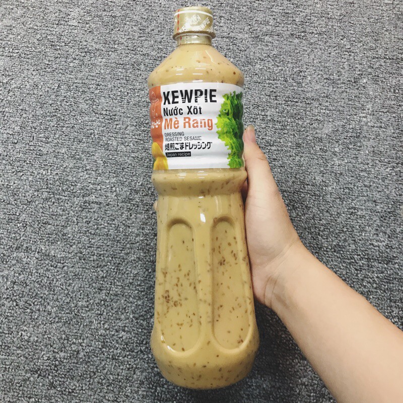 NƯỚC XỐT MÈ RANG KEWPIE 1L ĂN KÈM RONG NHO,SALAD , CHẤM THỊT NƯỚNG