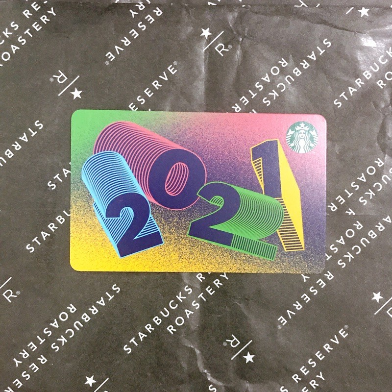 Thẻ starbucks năm mới 2021